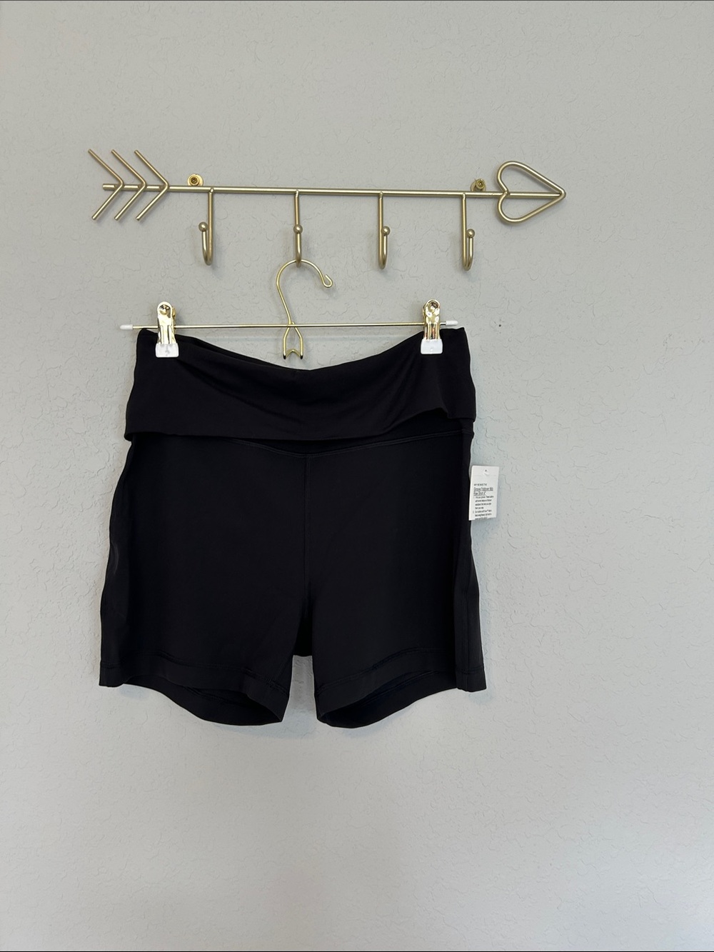 NWT Lululemon Groove Foldover Mid-Rise Shorts 4” Black Size 12 Nulu
